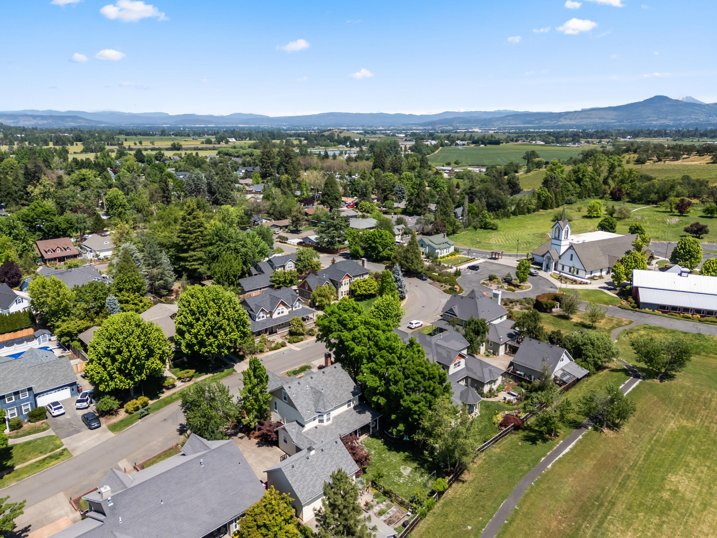 880 Singler Lane