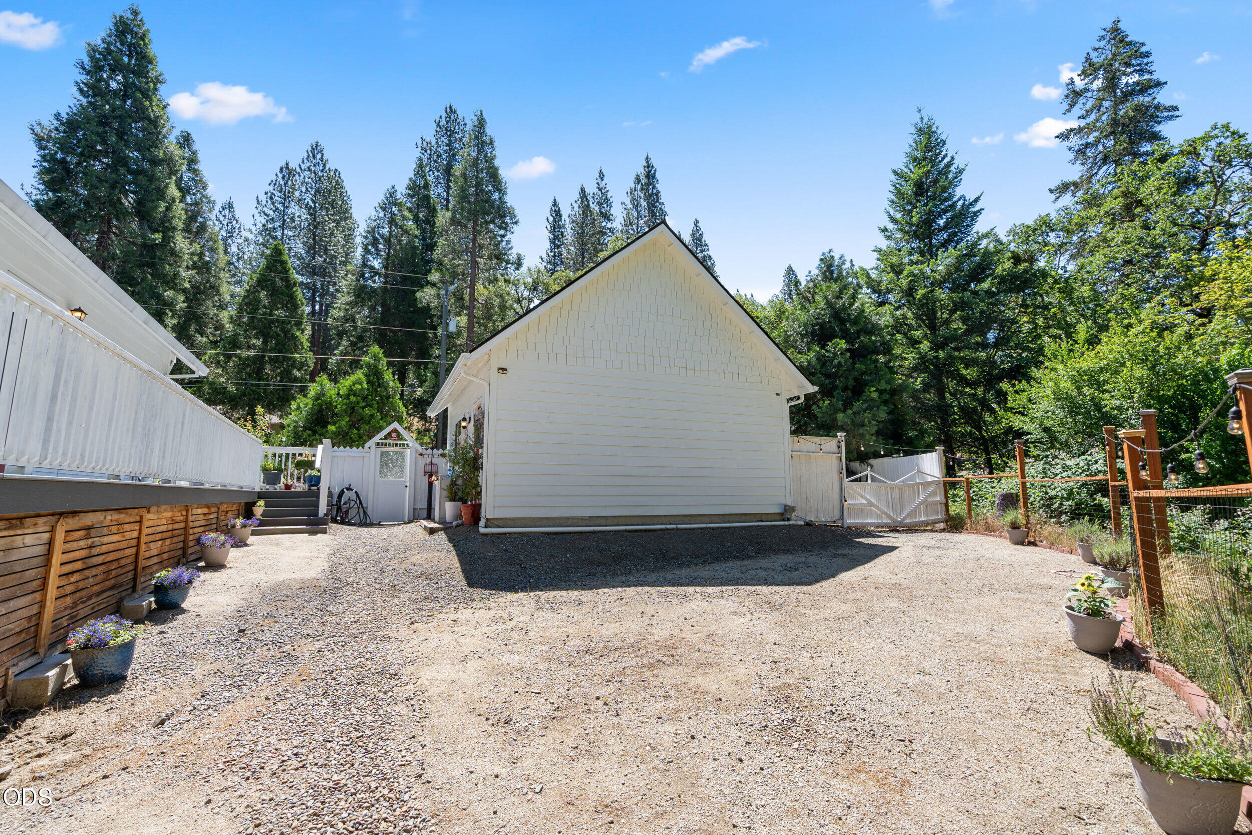 1120 S 3rd Street