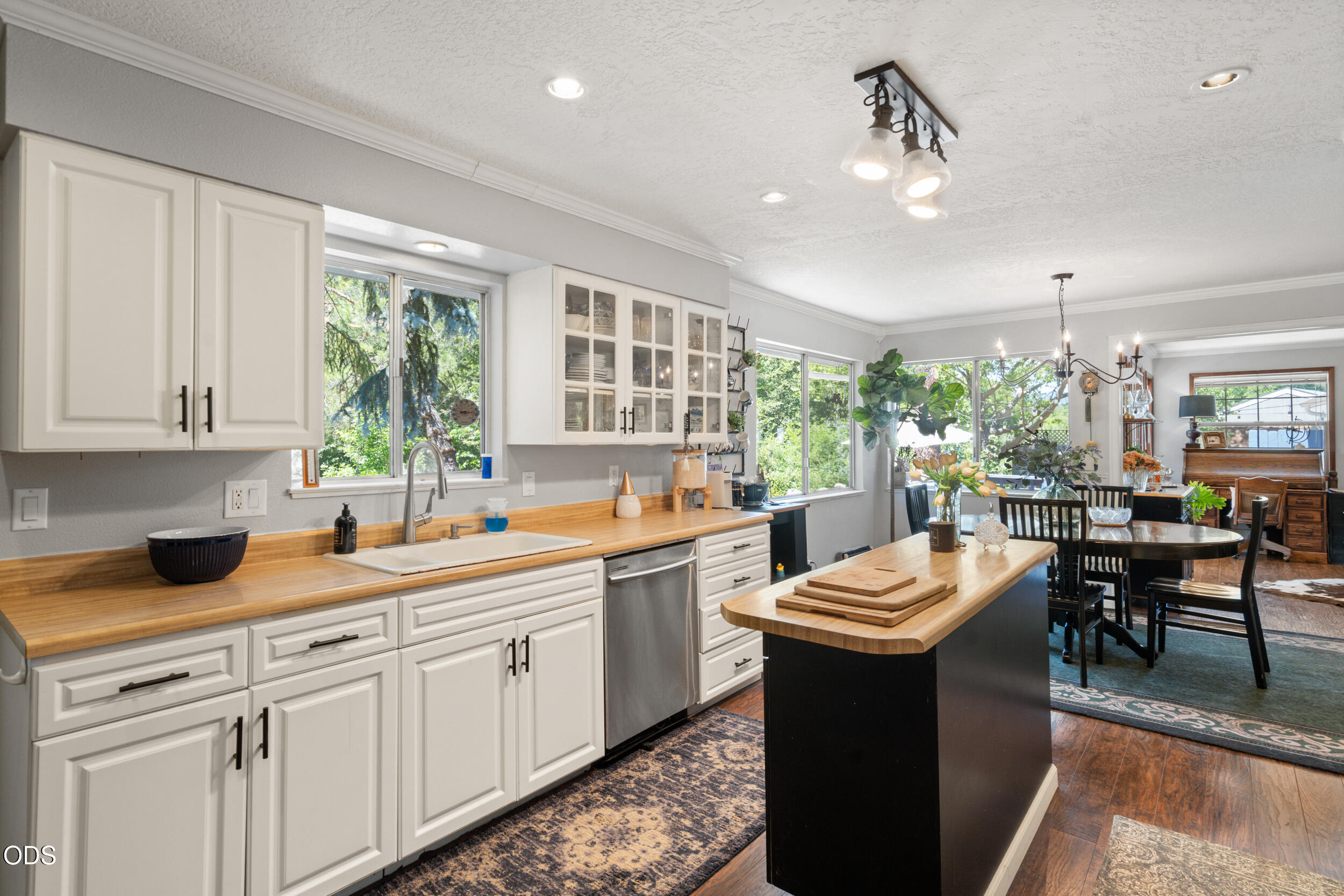 3550 Upper Applegate Road
