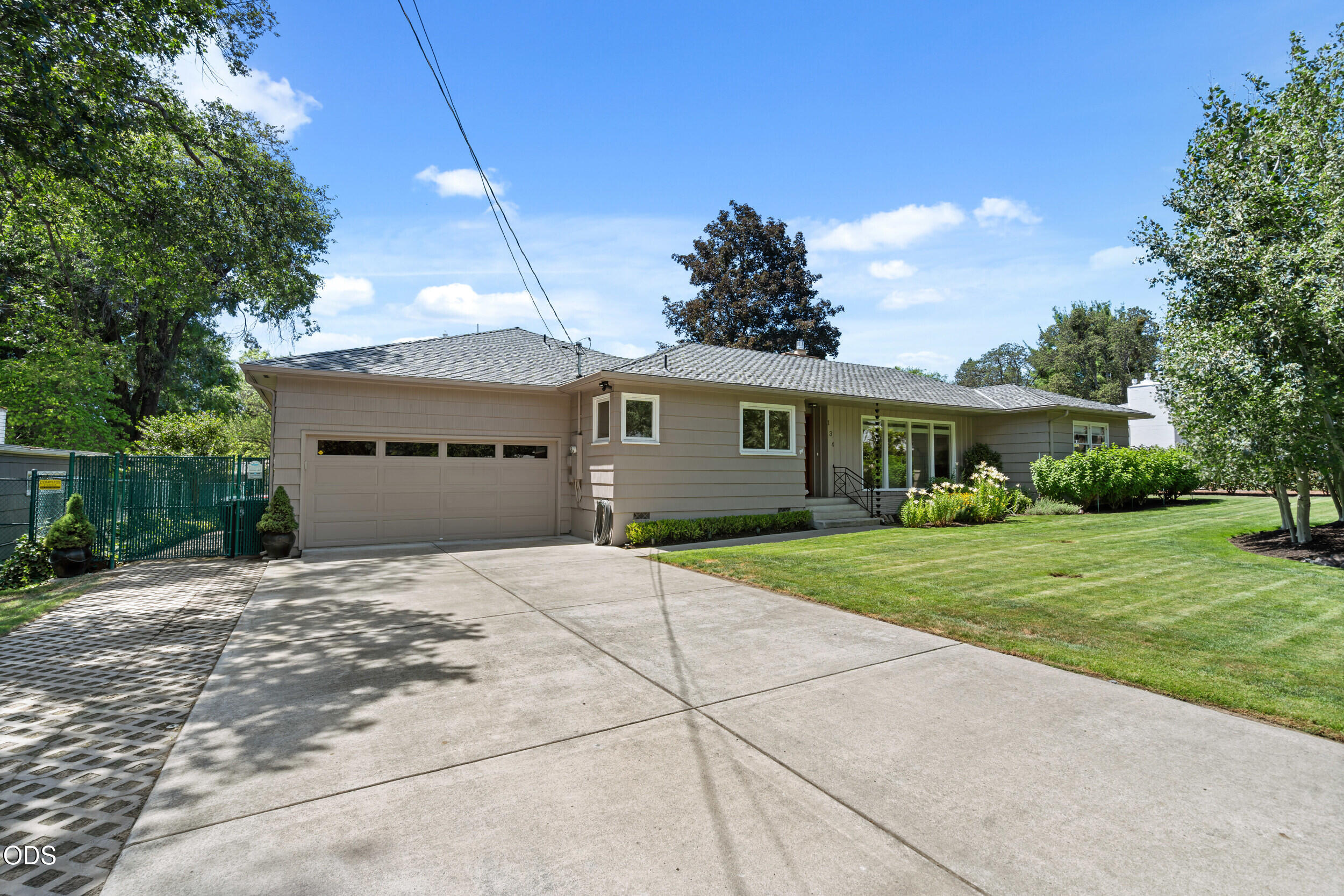 134 White Oak Drive