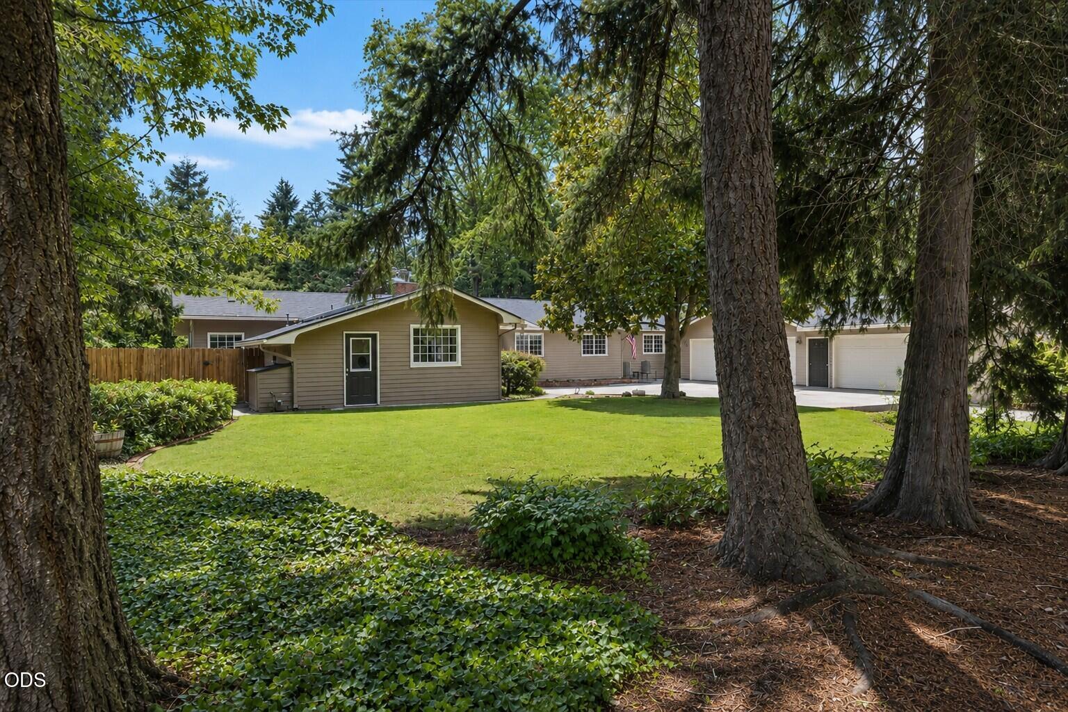 2618 Syringa Drive