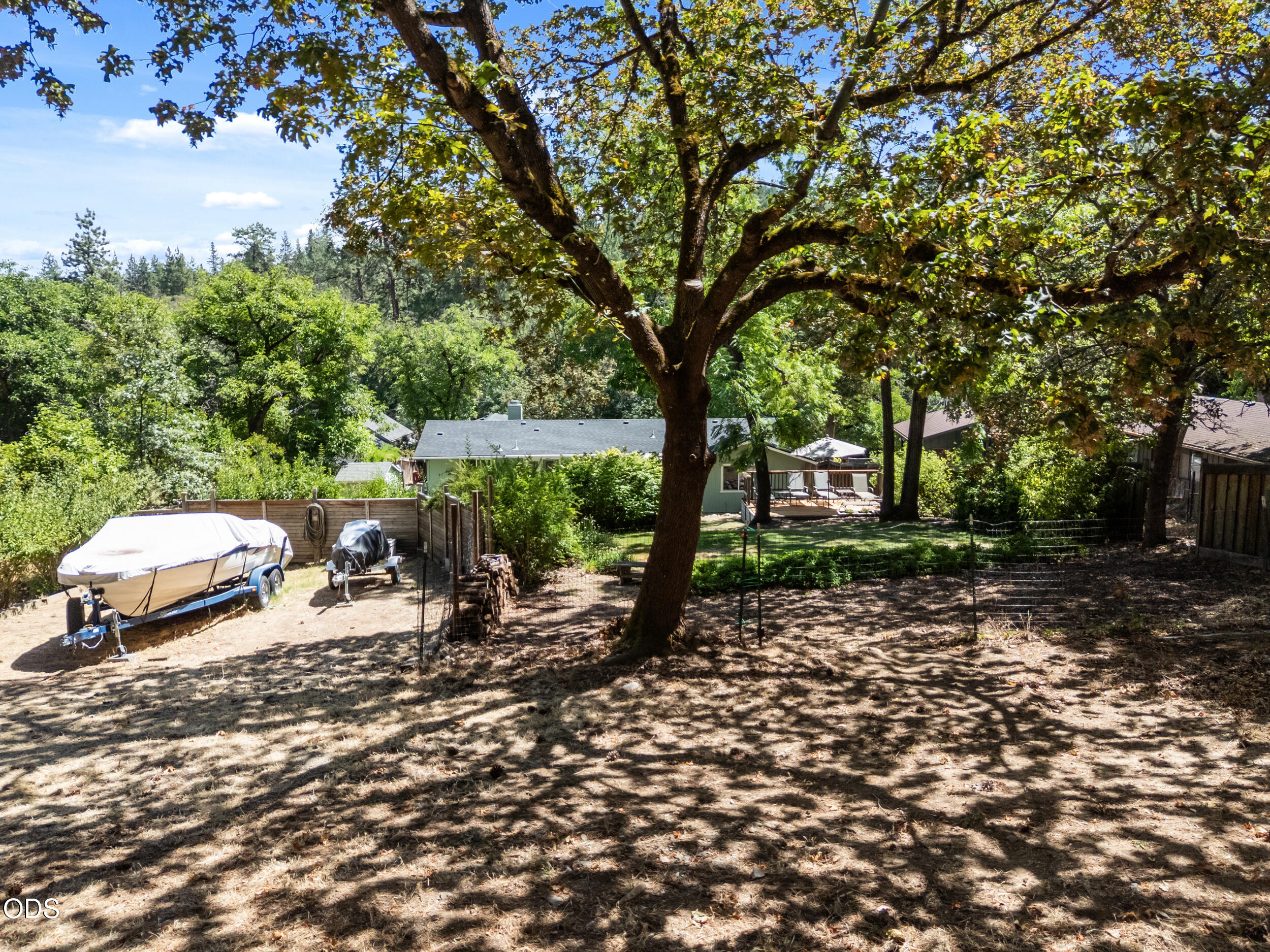 832 S 3rd Street