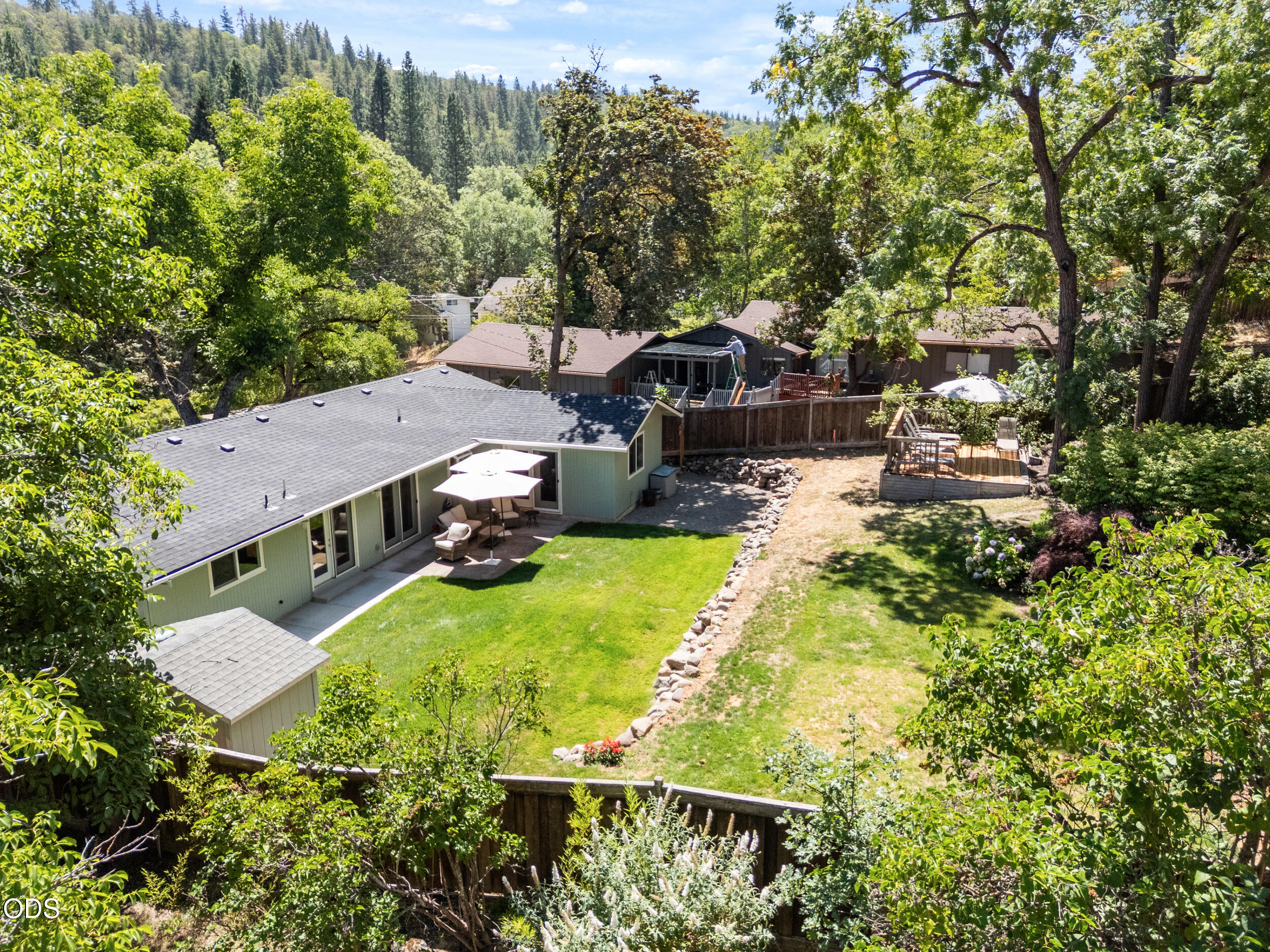 832 S 3rd Street