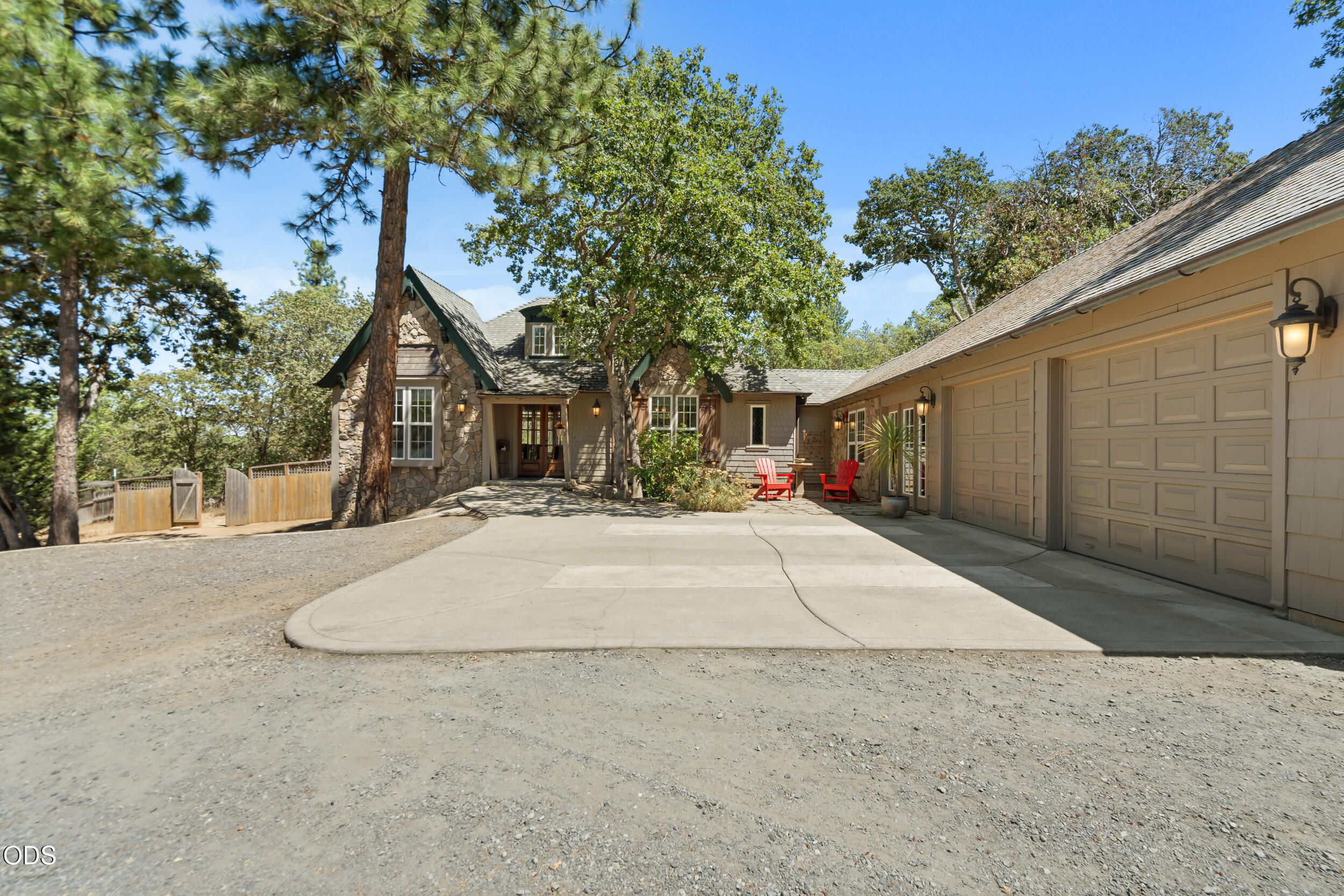 225 Andesite Drive