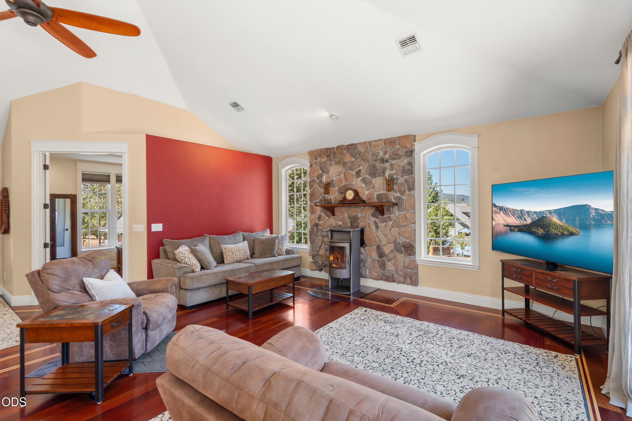 225 Andesite Drive