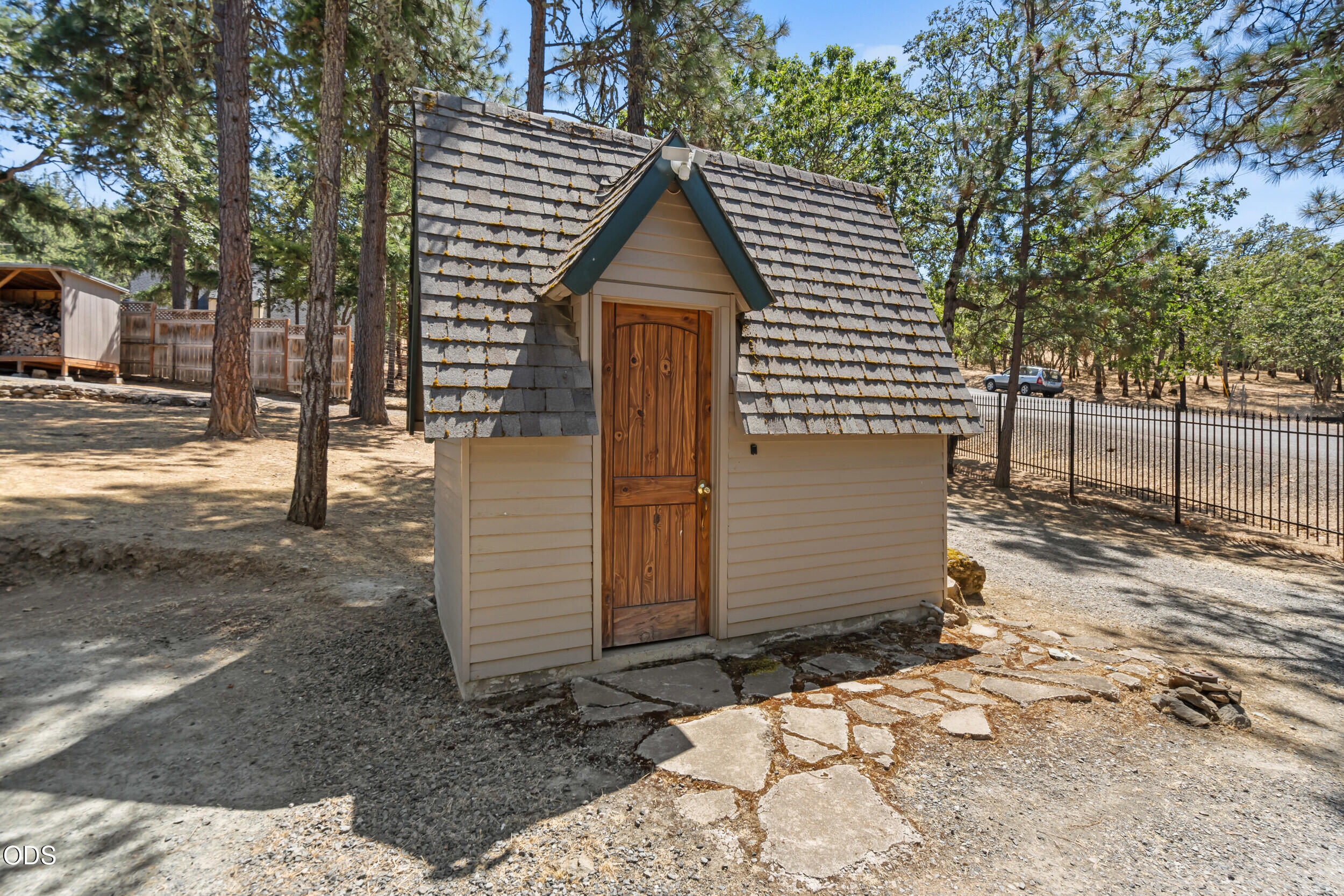 225 Andesite Drive