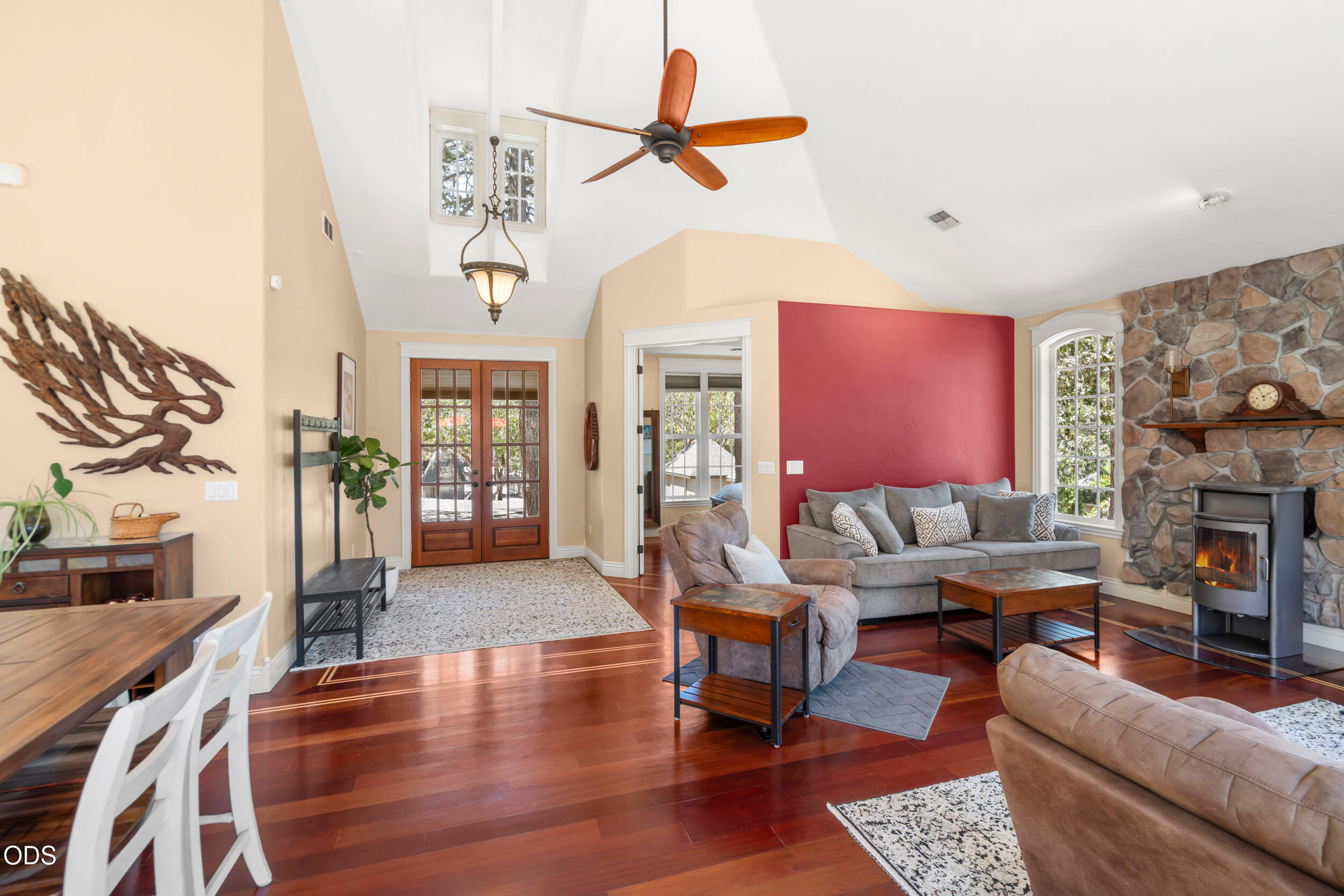 225 Andesite Drive