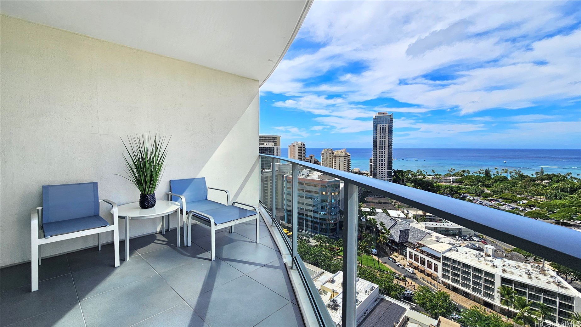 2139 Kuhio Avenue 2401