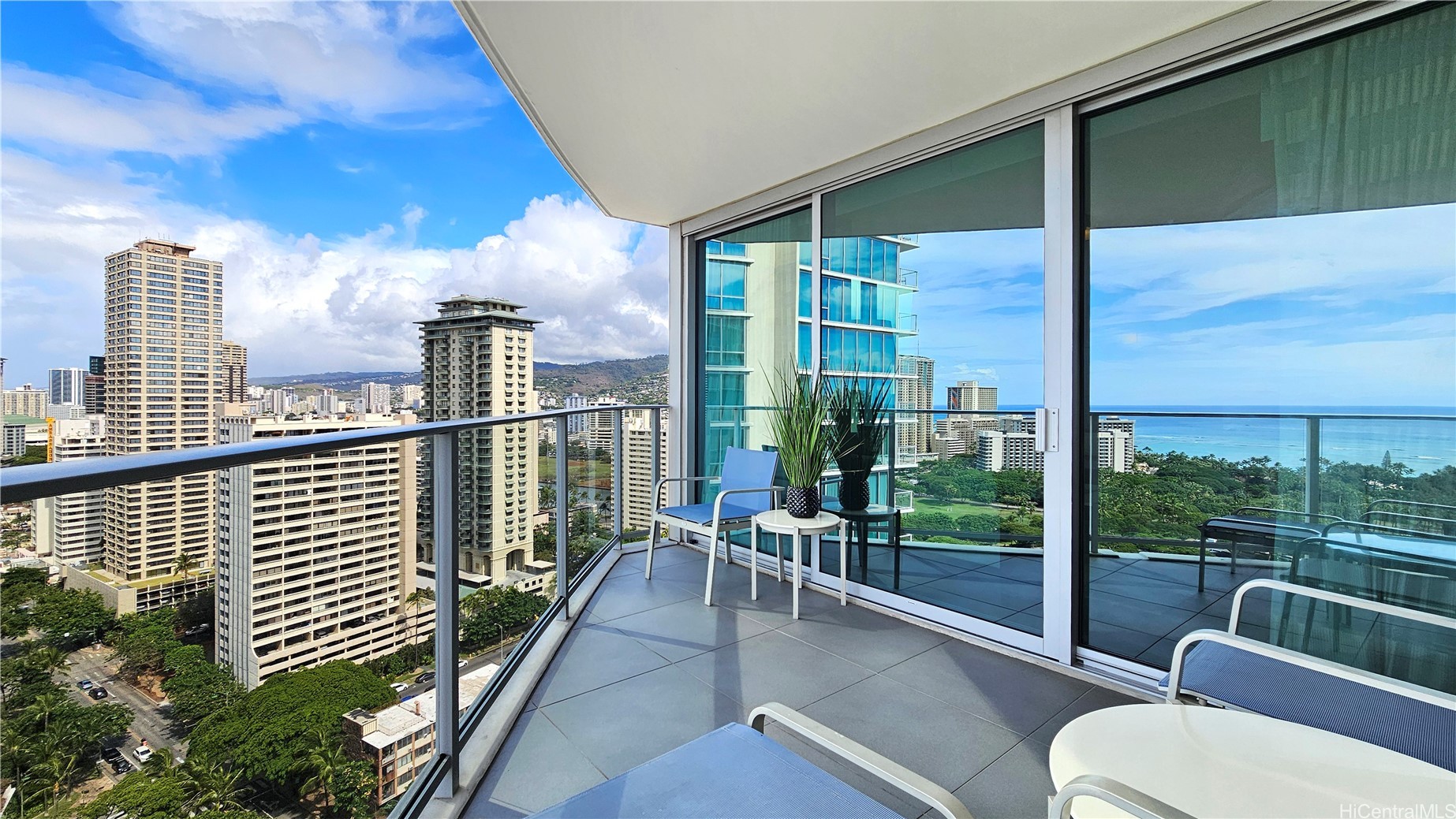 2139 Kuhio Avenue 2401