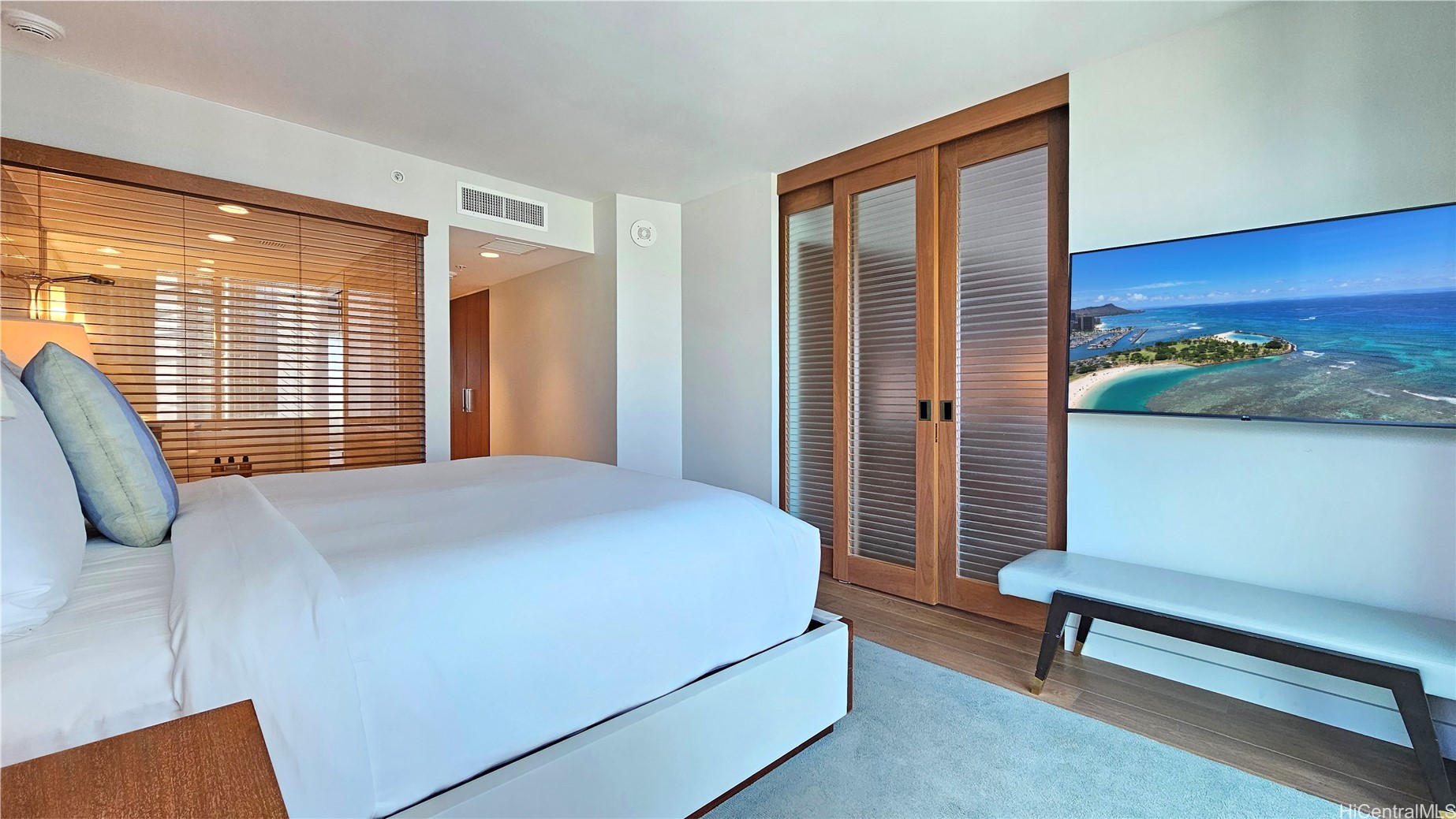 2139 Kuhio Avenue 2401