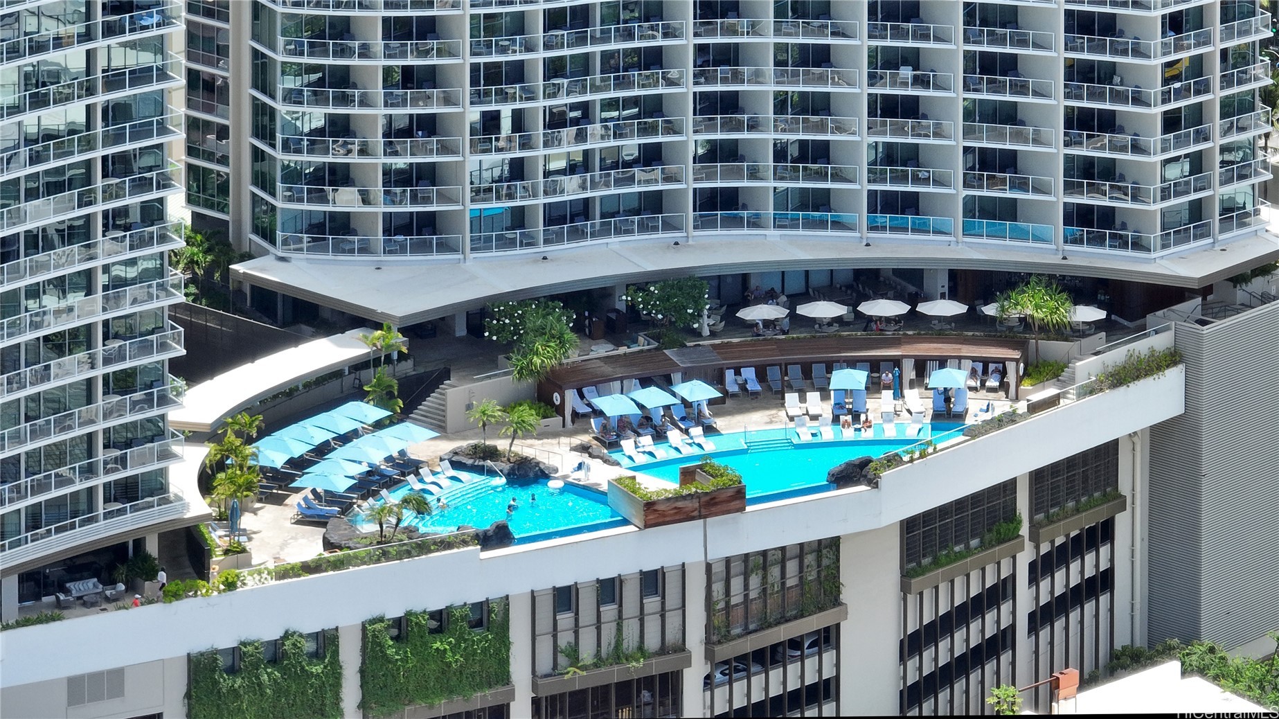 2139 Kuhio Avenue 2401