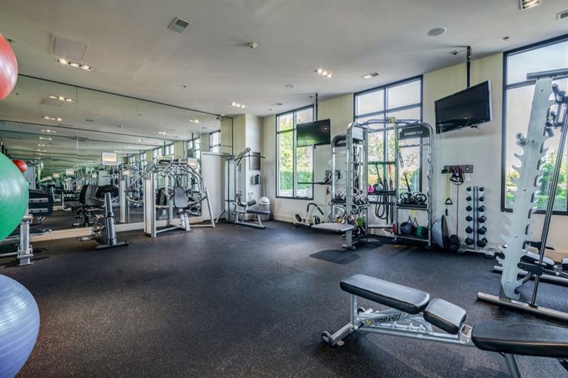 2233 Peachtree Road NE Unit 403