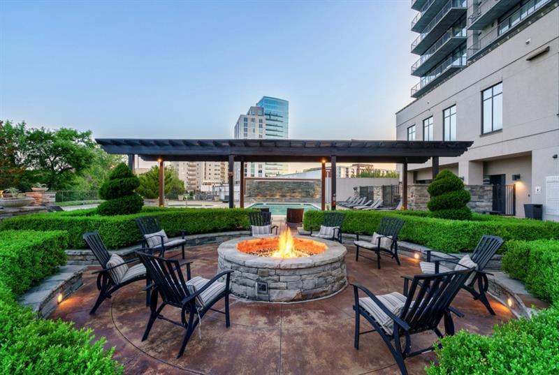 2233 Peachtree Road NE Unit 403