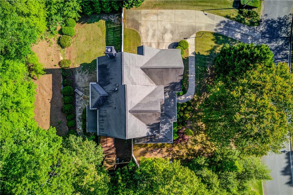2506 Retreat Drive