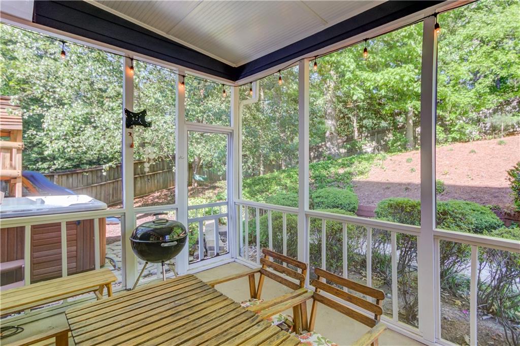 2506 Retreat Drive