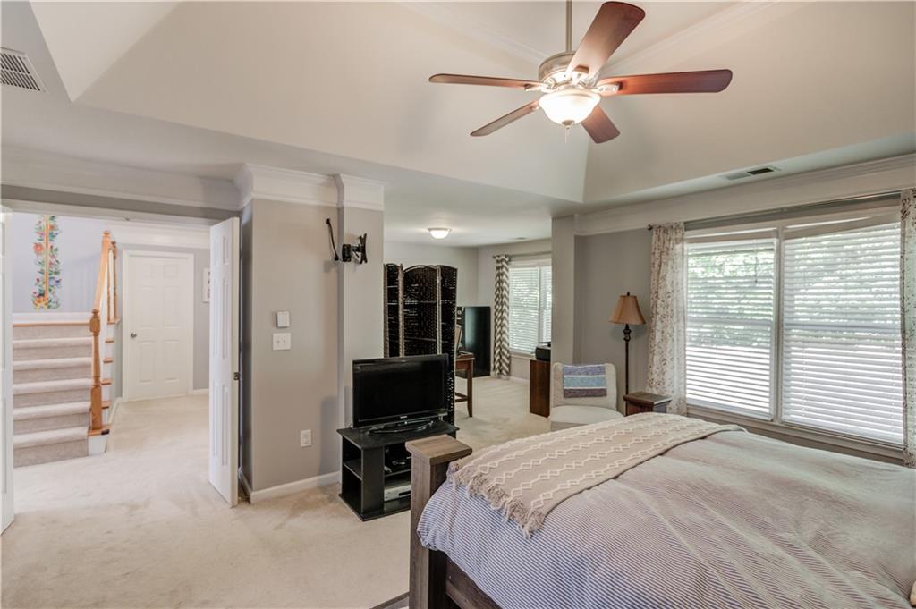 2506 Retreat Drive