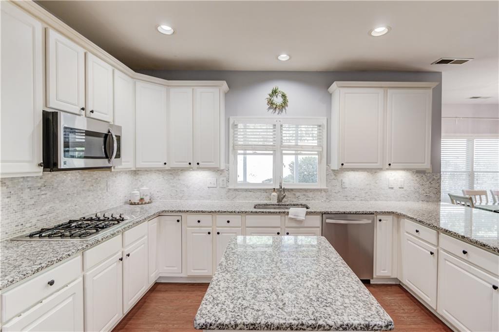 2506 Retreat Drive