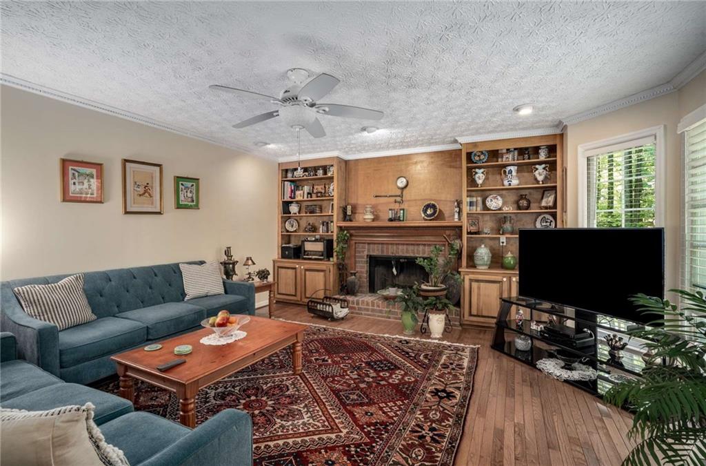 3382 Falling Brook Drive