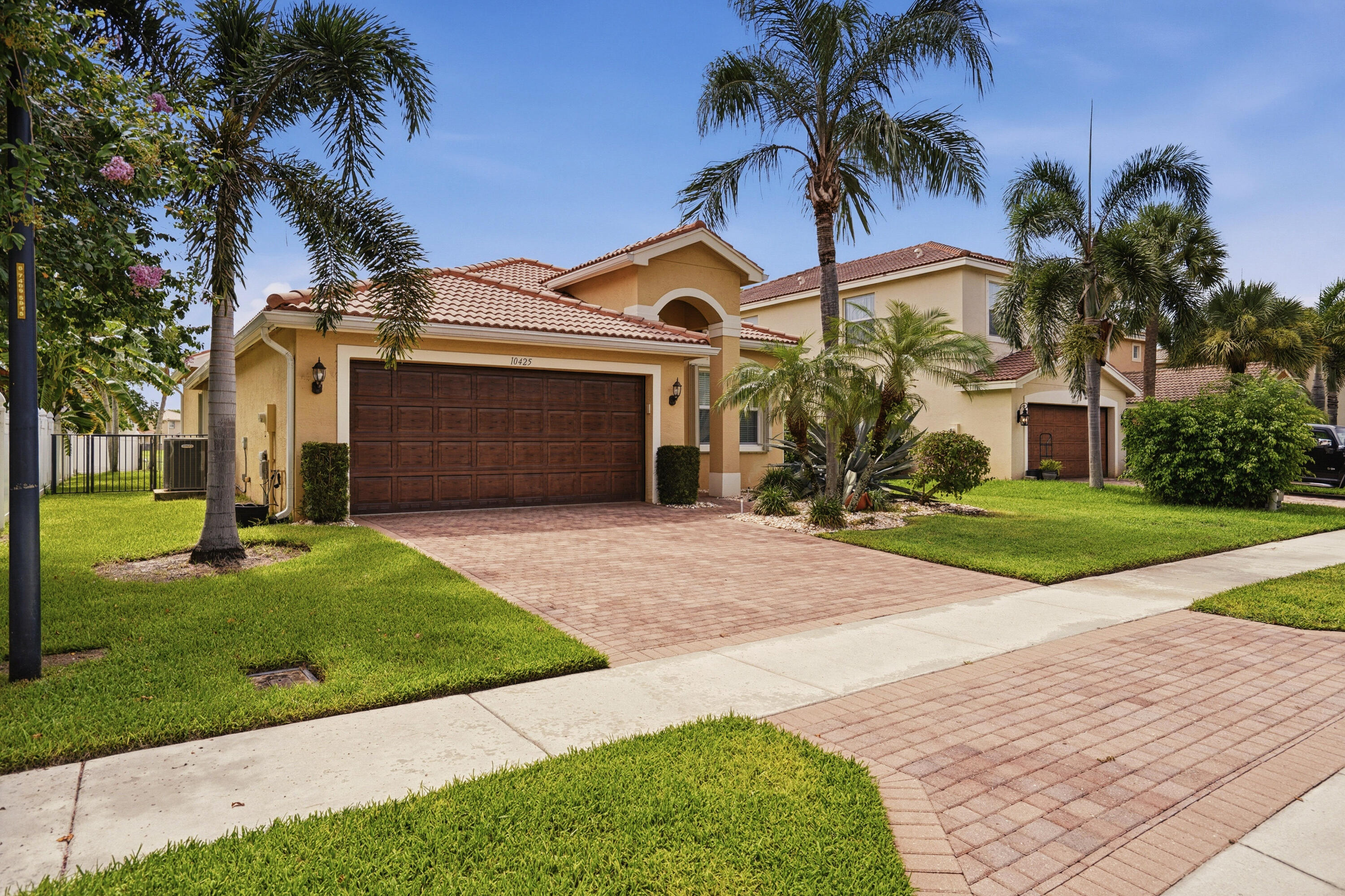 10425 Pearwood Place