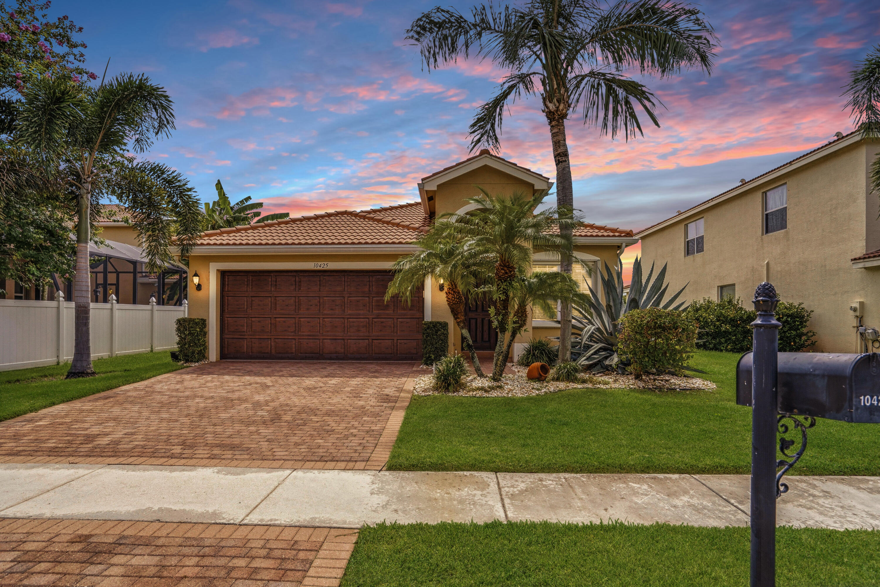 10425 Pearwood Place