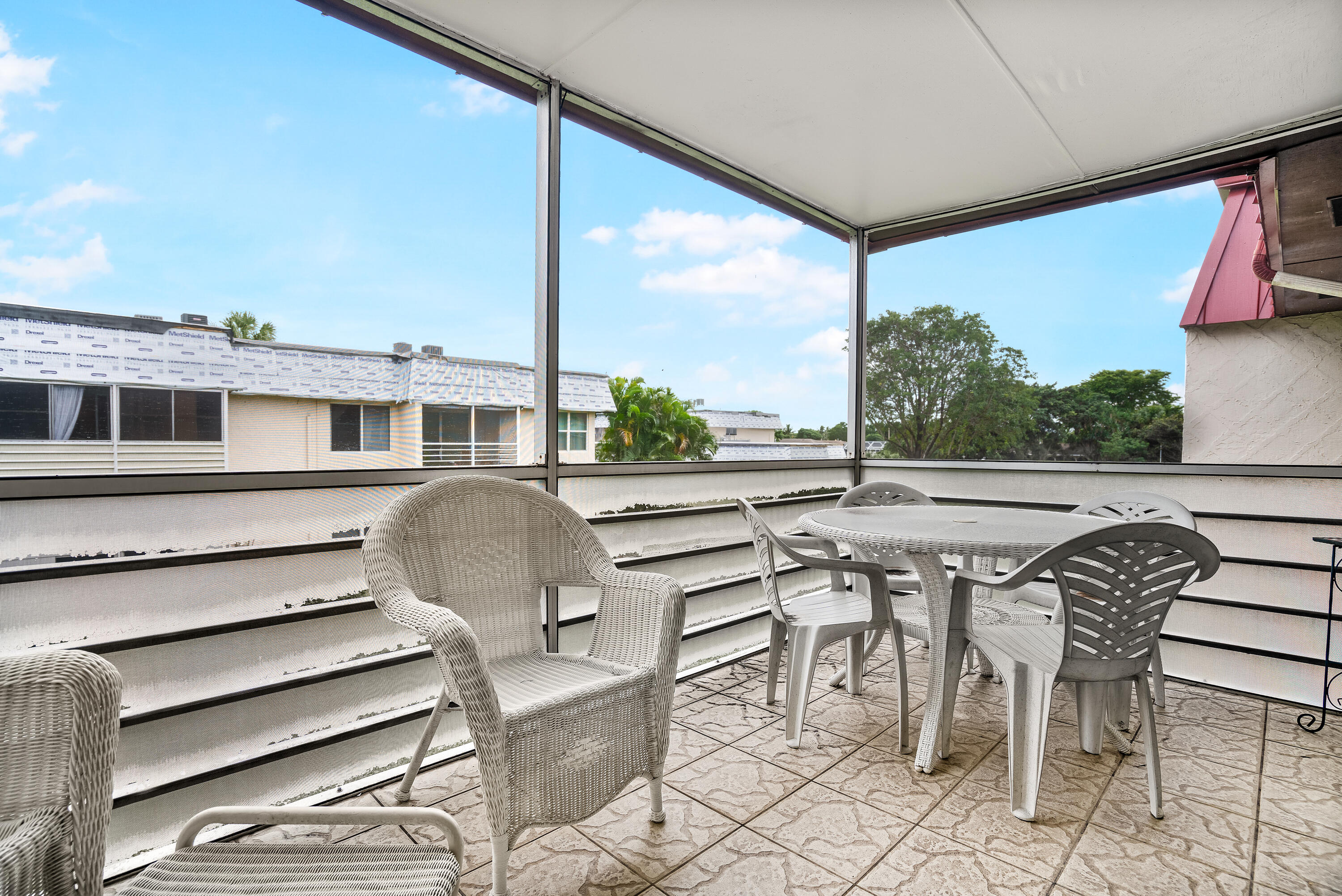 12019 W Greenway Drive 205