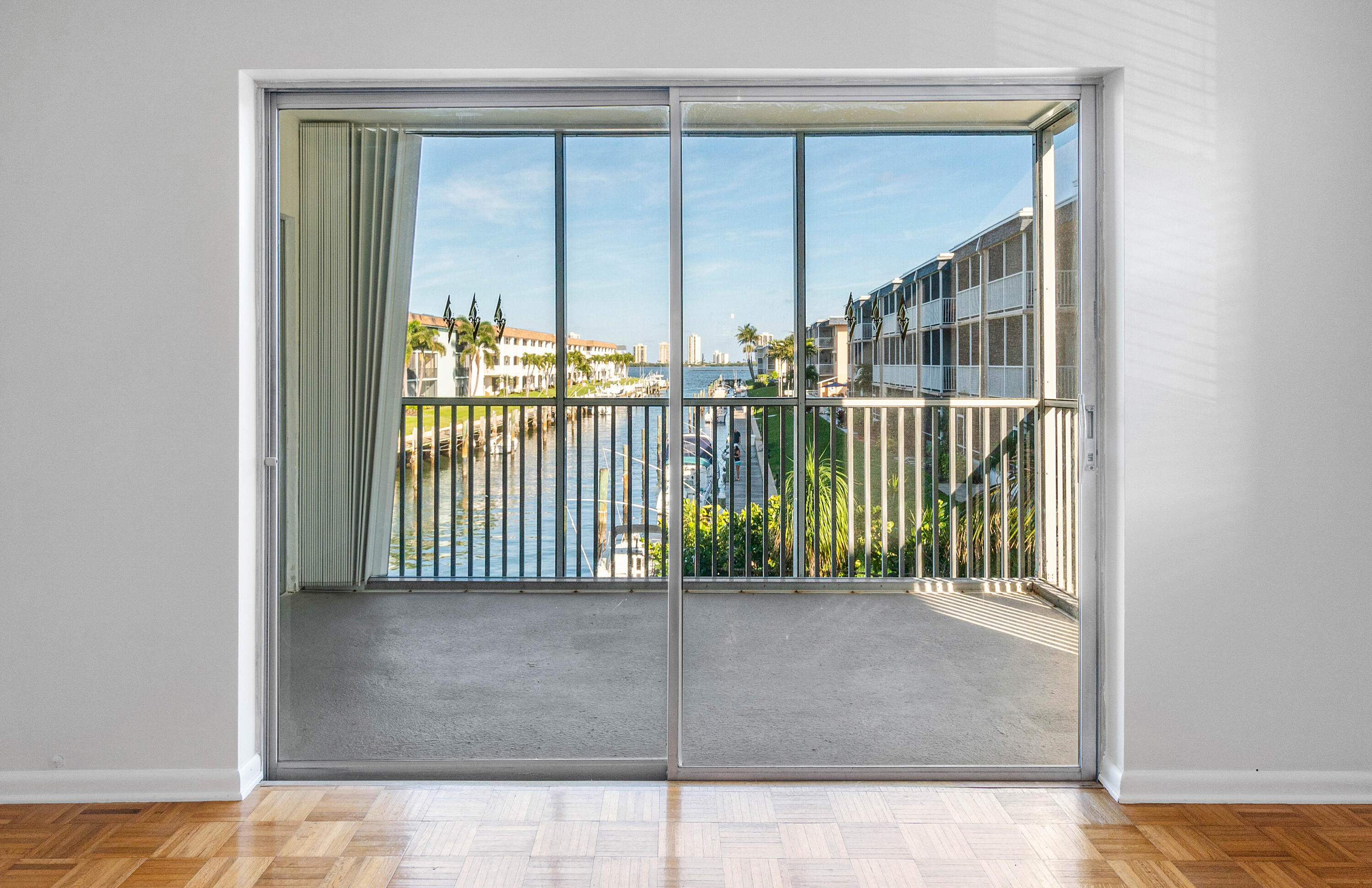 236 Castlewood Drive 208