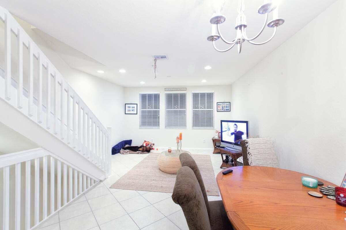 433 Amador Lane 3
