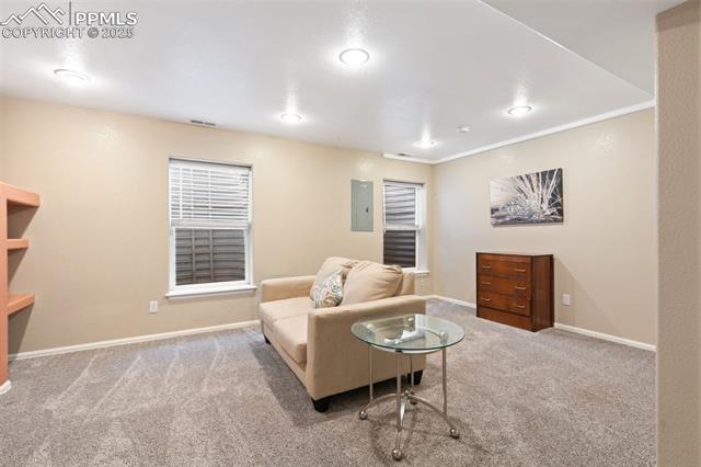 5511 Sunshade Point