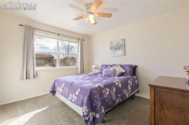 5511 Sunshade Point