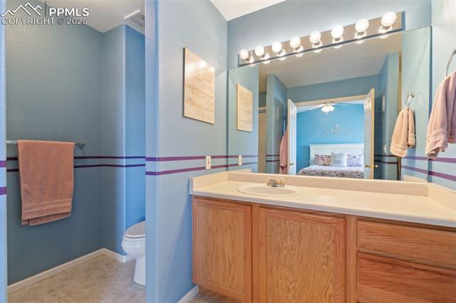5511 Sunshade Point
