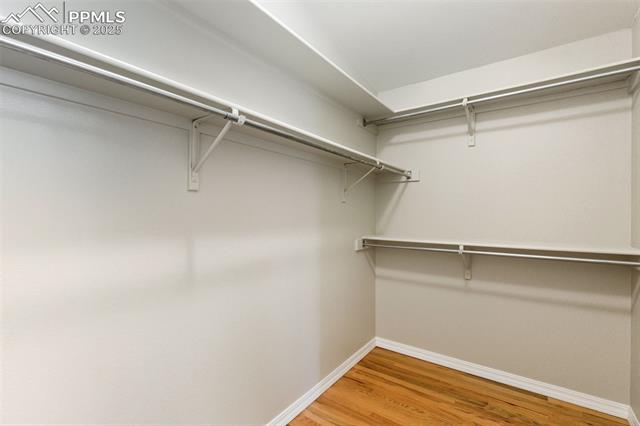 3263 Chestnut Glen Lane