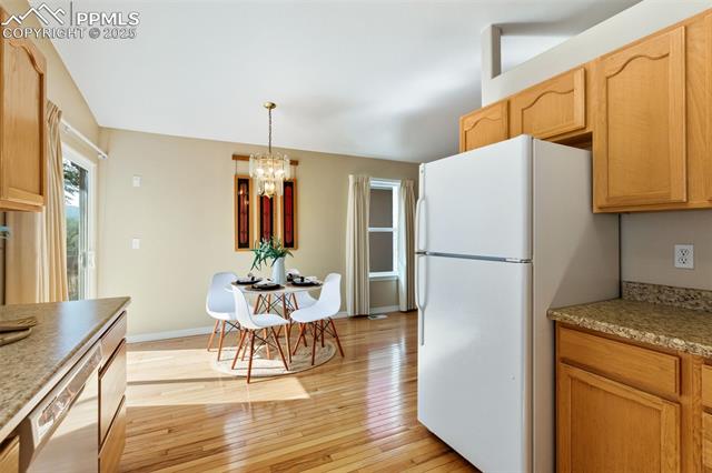 3263 Chestnut Glen Lane