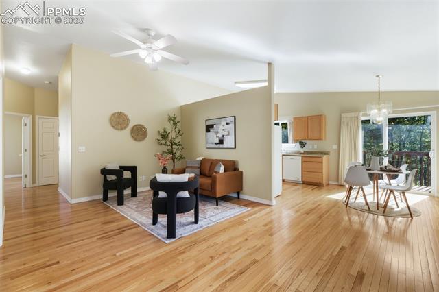 3263 Chestnut Glen Lane