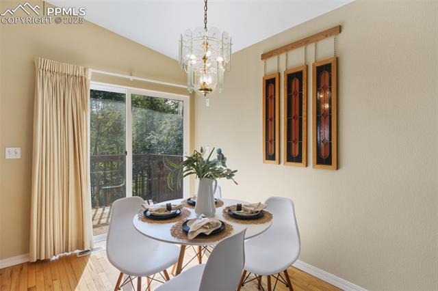 3263 Chestnut Glen Lane