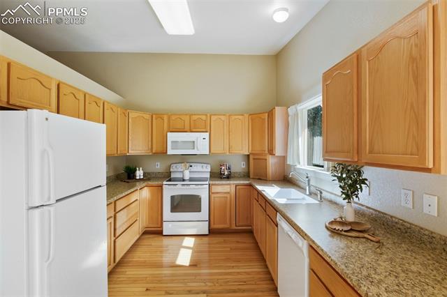 3263 Chestnut Glen Lane