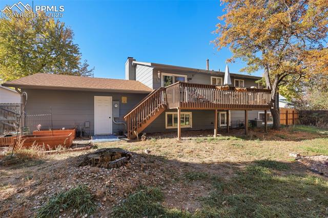 5475 Villa Circle