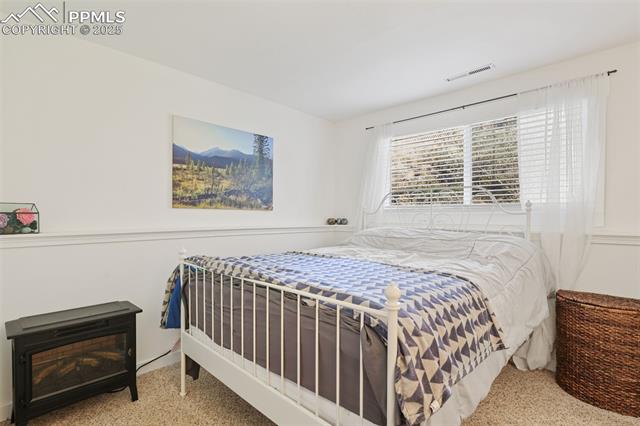 5475 Villa Circle