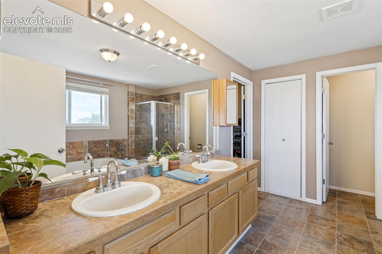 8309 Ivory Loop