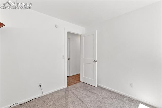 2025 Grosbear Lane