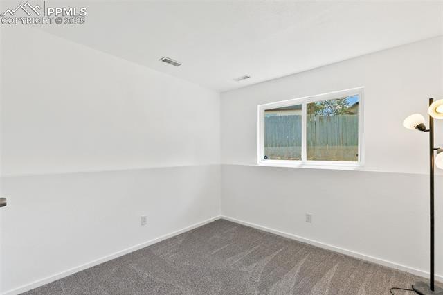 2025 Grosbear Lane