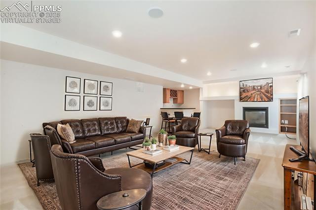10677 Greenbelt Drive