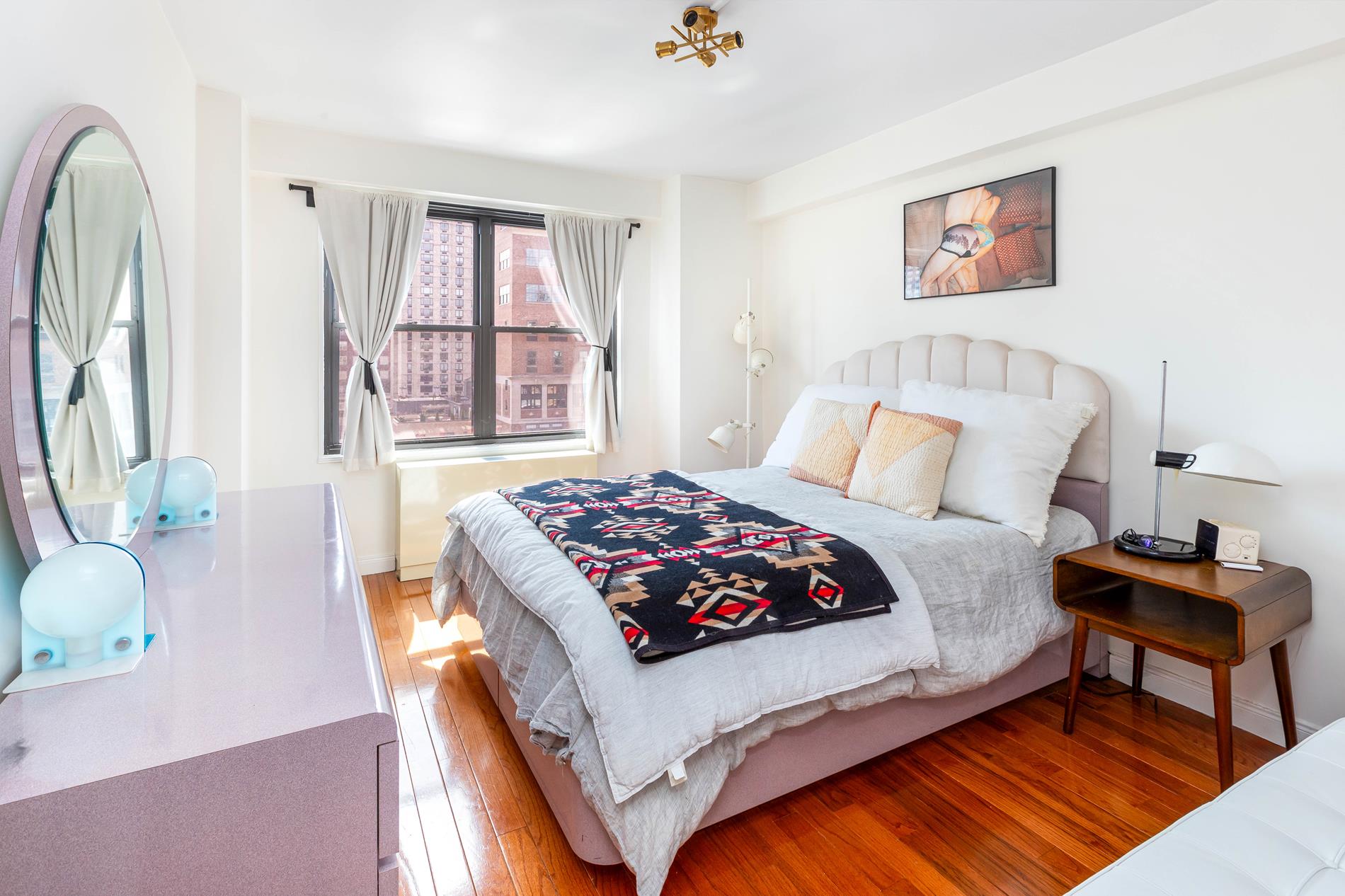 120 E 90th Street 16B