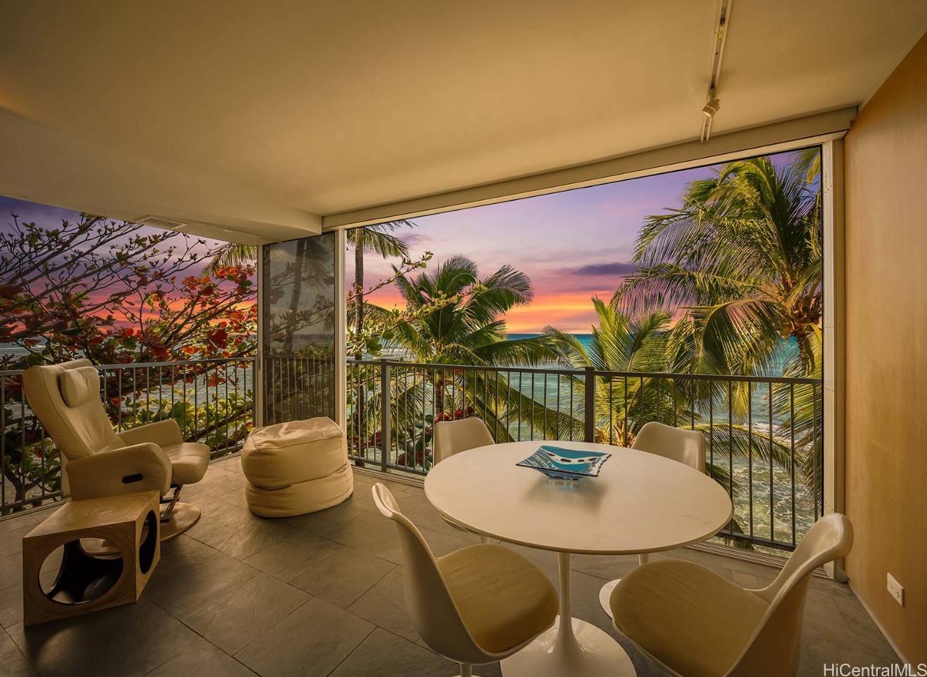 3015 Kalakaua Avenue 401