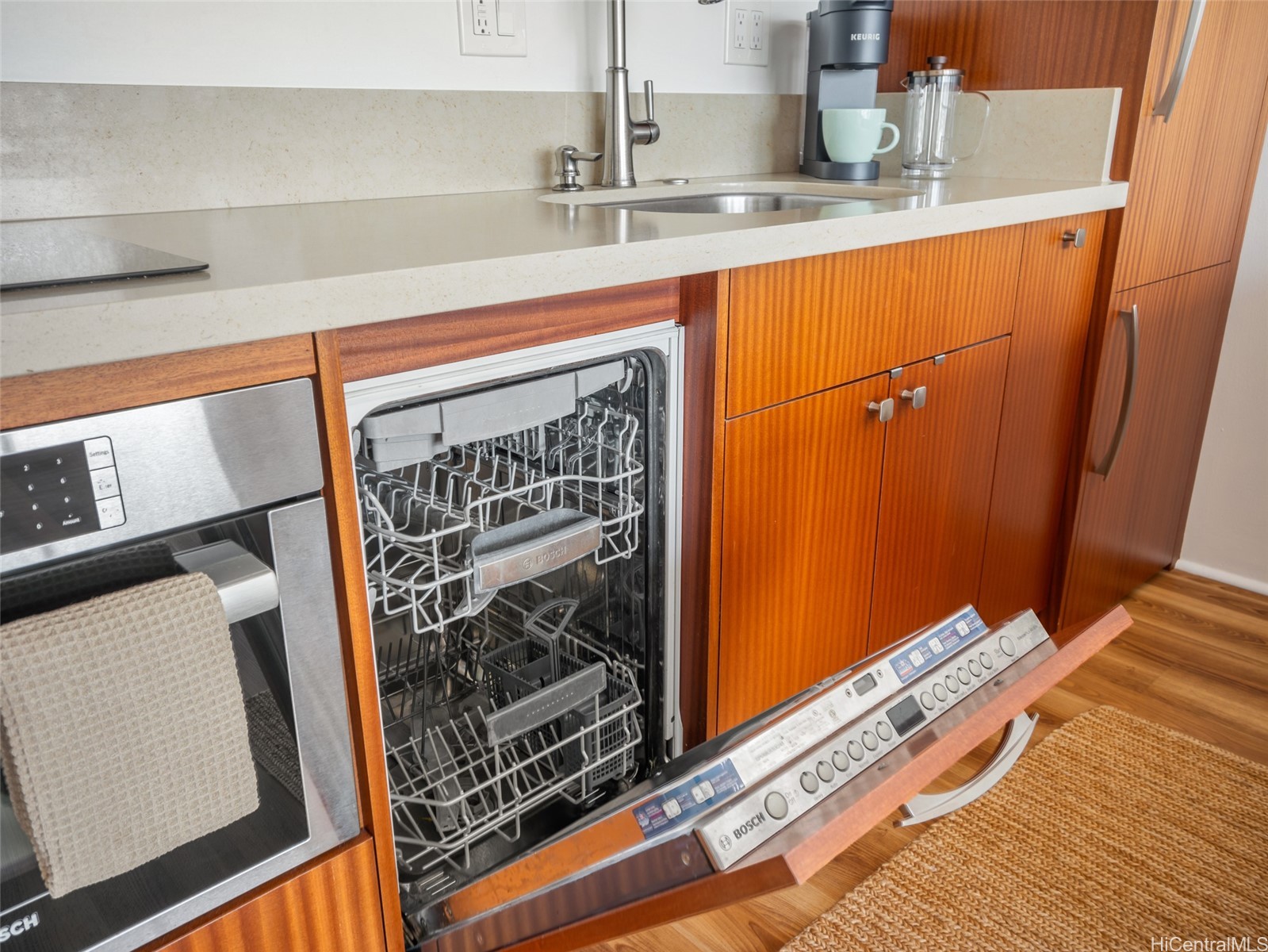 364 Seaside Avenue 2110