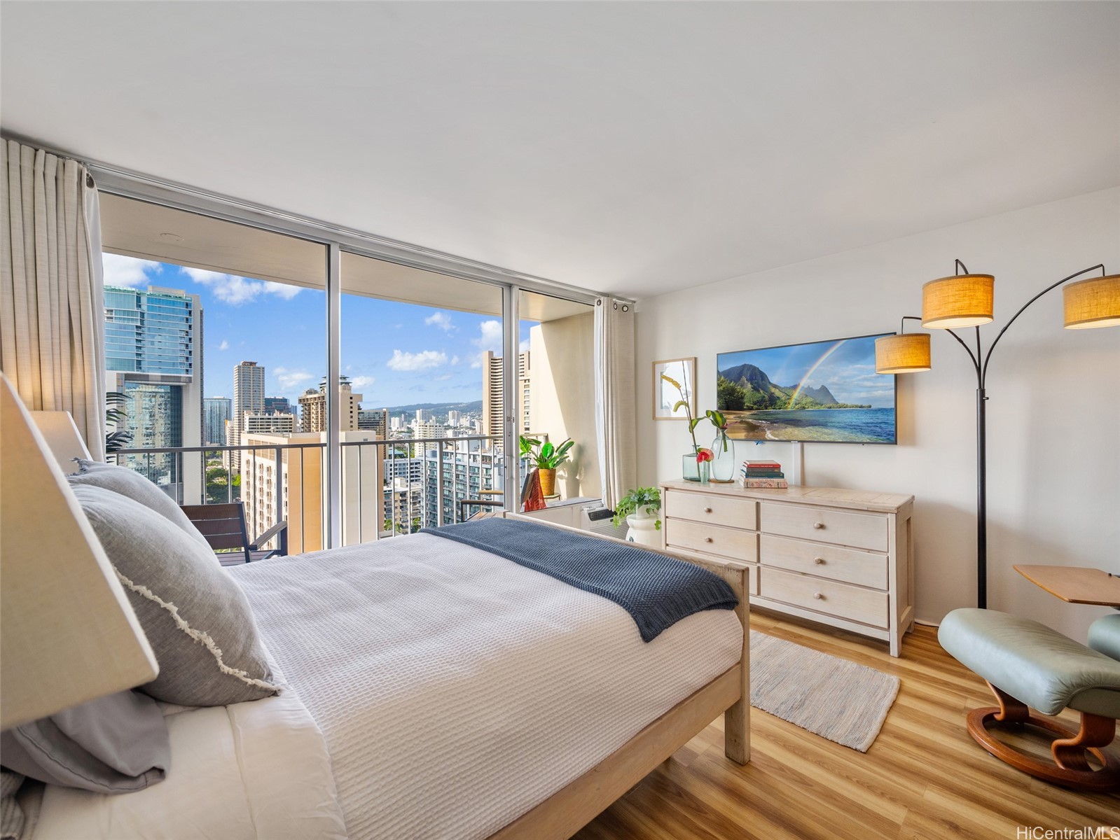 364 Seaside Avenue 2110