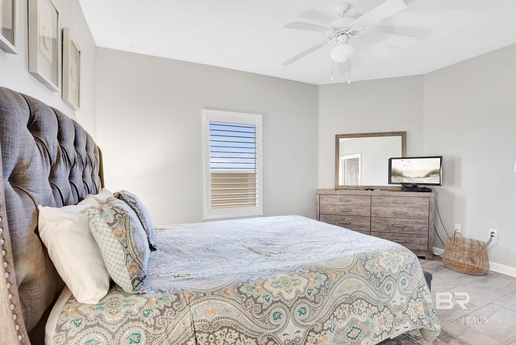 26200 Perdido Beach Boulevard 802