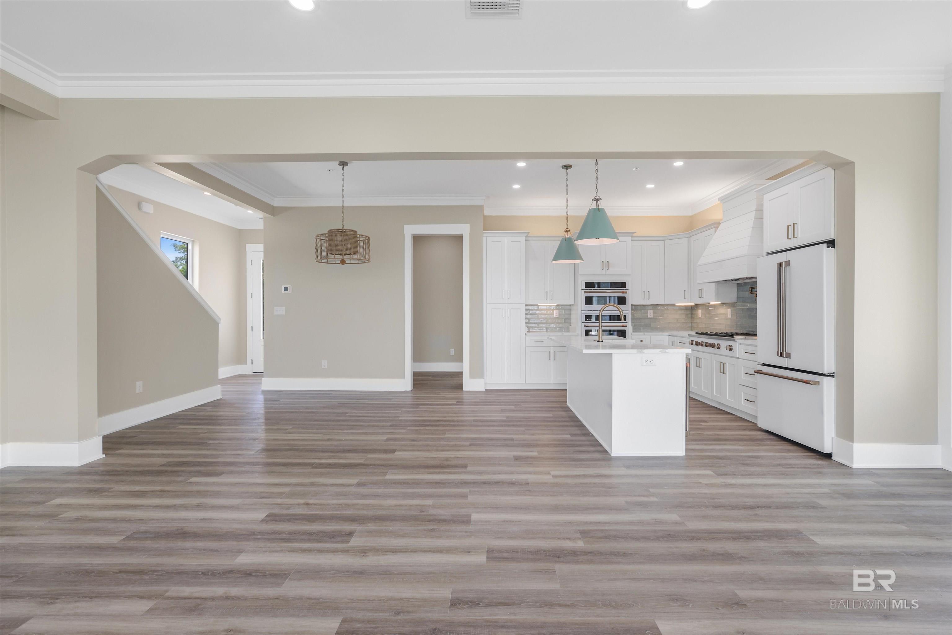 25827 W Perdido Avenue