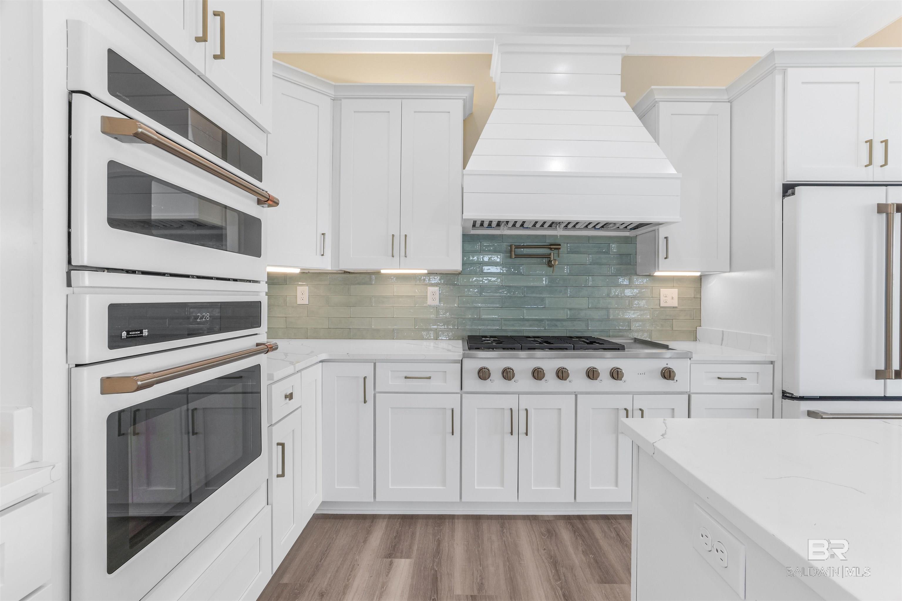 25827 W Perdido Avenue