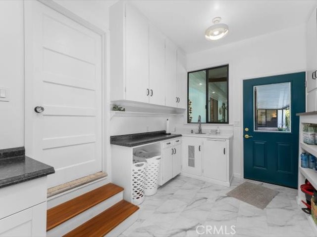 195 Howell Avenue