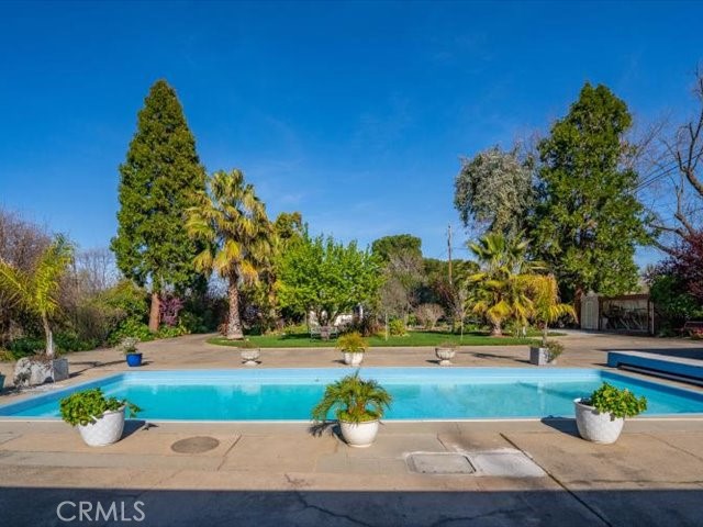 195 Howell Avenue